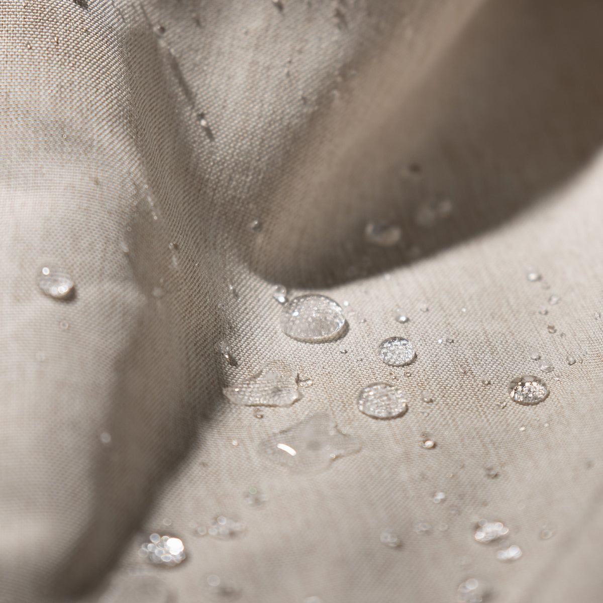 Top 10 High-End Shower Curtain Materials for Durability and Elegance