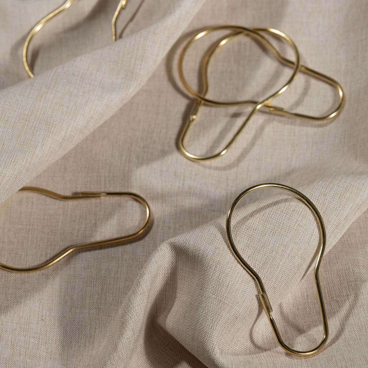 Easy Installation Tips for Shower Curtains and Rings